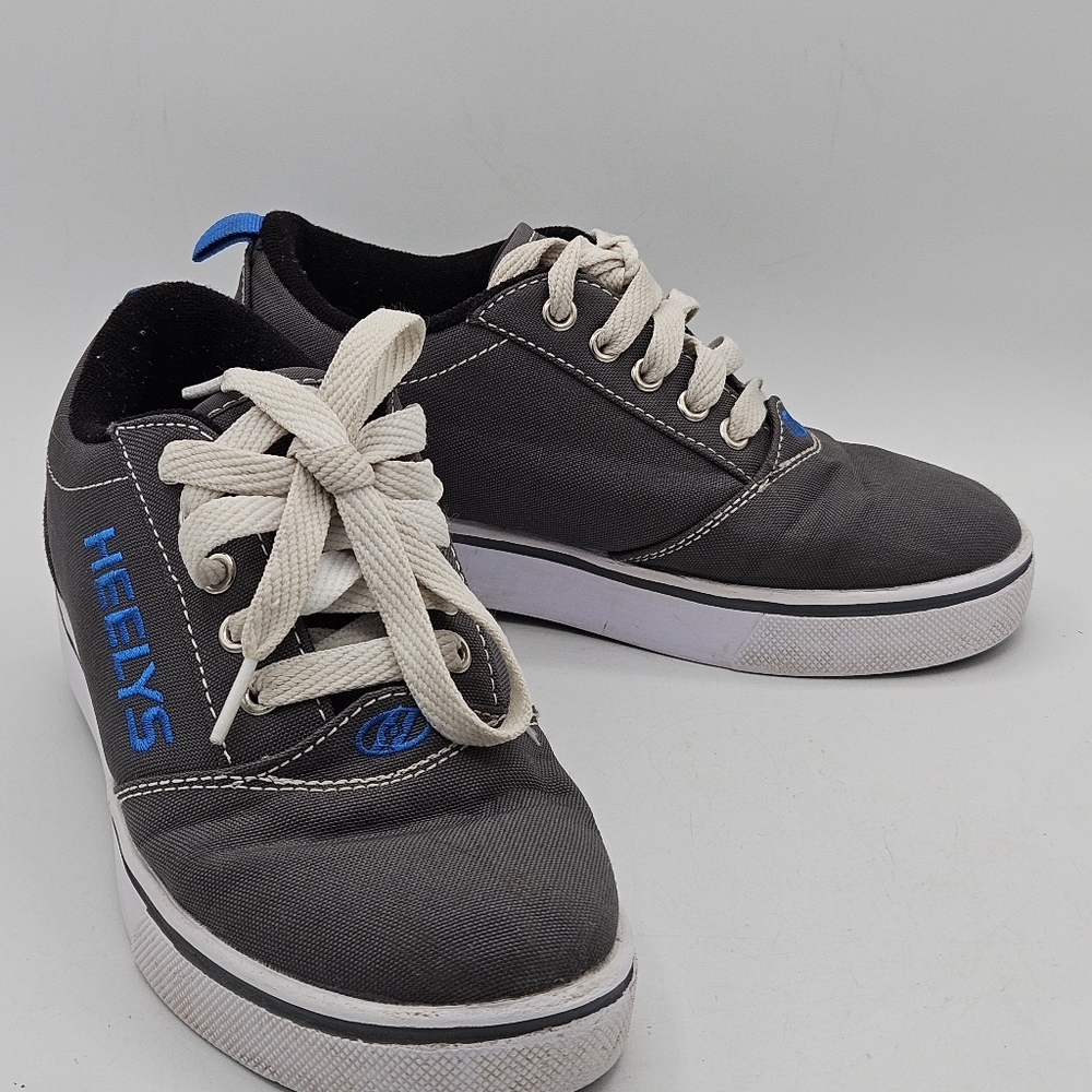 Heelys Wheeled Skate Sneakers Size 3